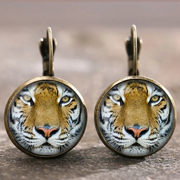 New Tiger Glass Cabochon Bronze Earrings - Picture 4 of 4